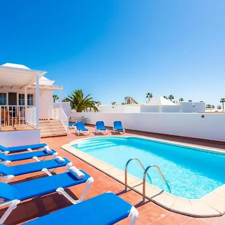 Candela Villa